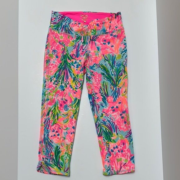 Lilly Pulitzer Luxletic Multicolored Cropped Leggings Coastal Florida Shells - Picture 1 of 7